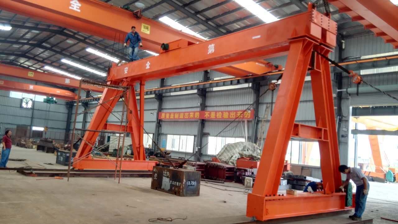 昱嘉起重機(jī)案例——出口香港門式起重機(jī)